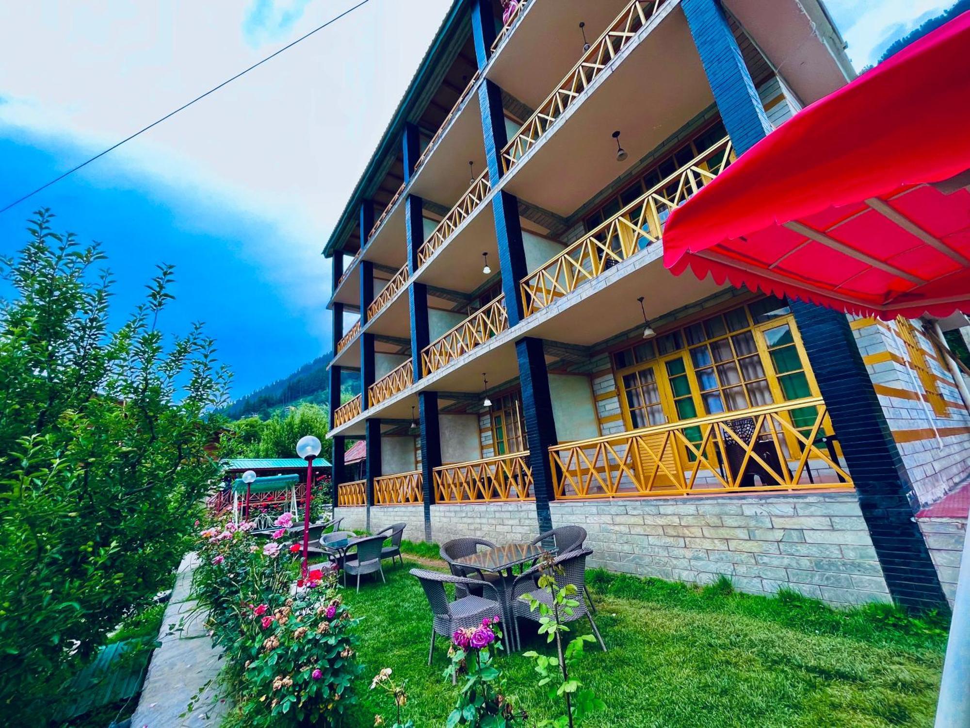 Naina Deventure Resort, Manali - Premium Rooms With Centrally Heated & Scenic View Exterior photo