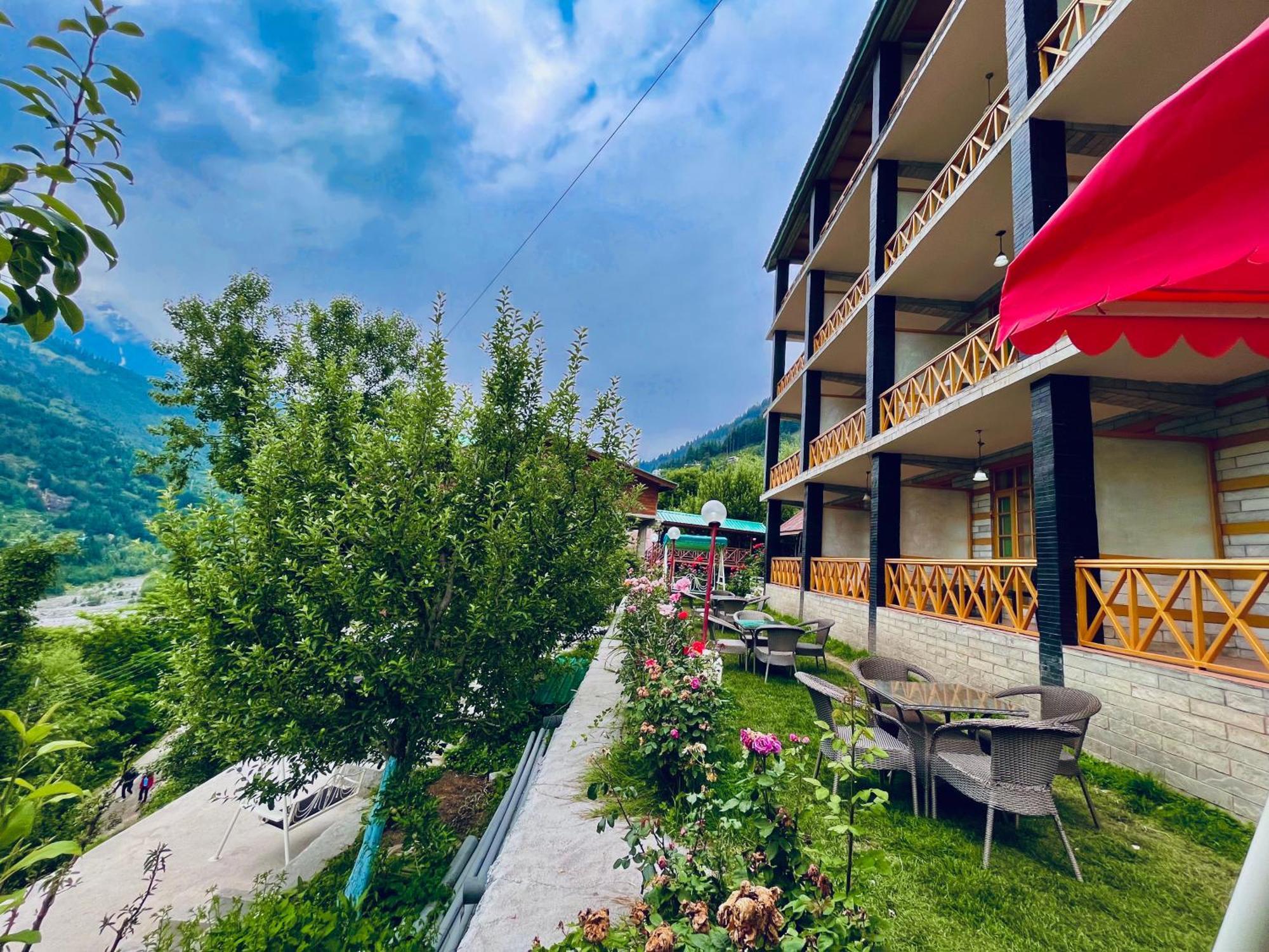 Naina Deventure Resort, Manali - Premium Rooms With Centrally Heated & Scenic View Exterior photo