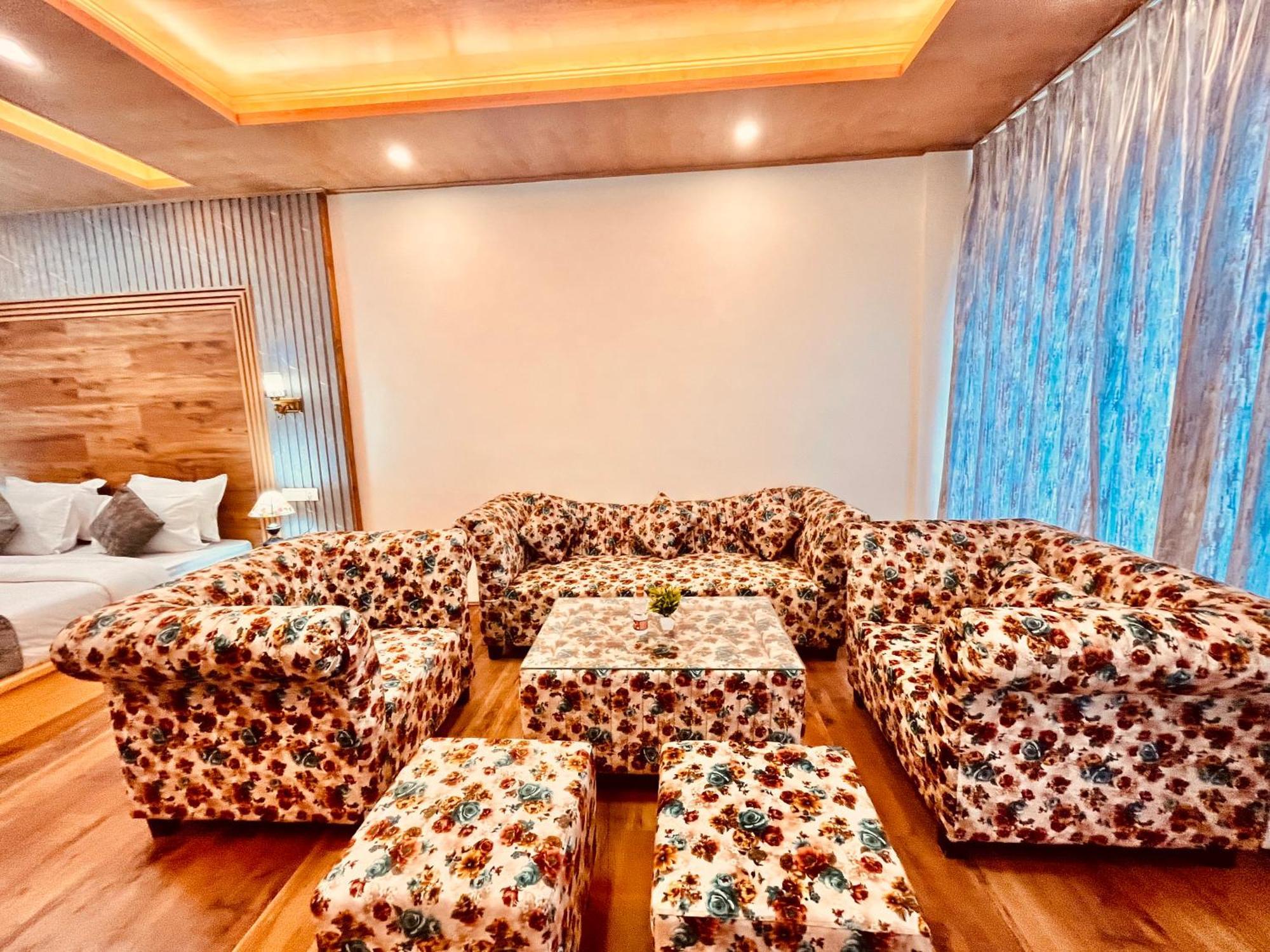Naina Deventure Resort, Manali - Premium Rooms With Centrally Heated & Scenic View Exterior photo