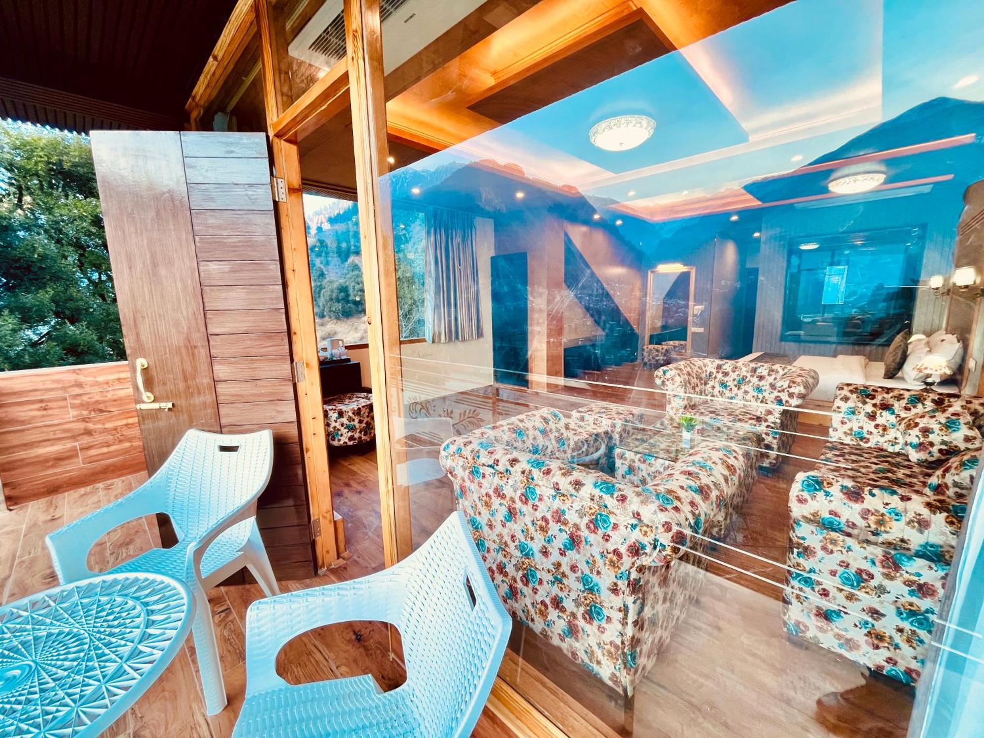 Naina Deventure Resort, Manali - Premium Rooms With Centrally Heated & Scenic View Exterior photo