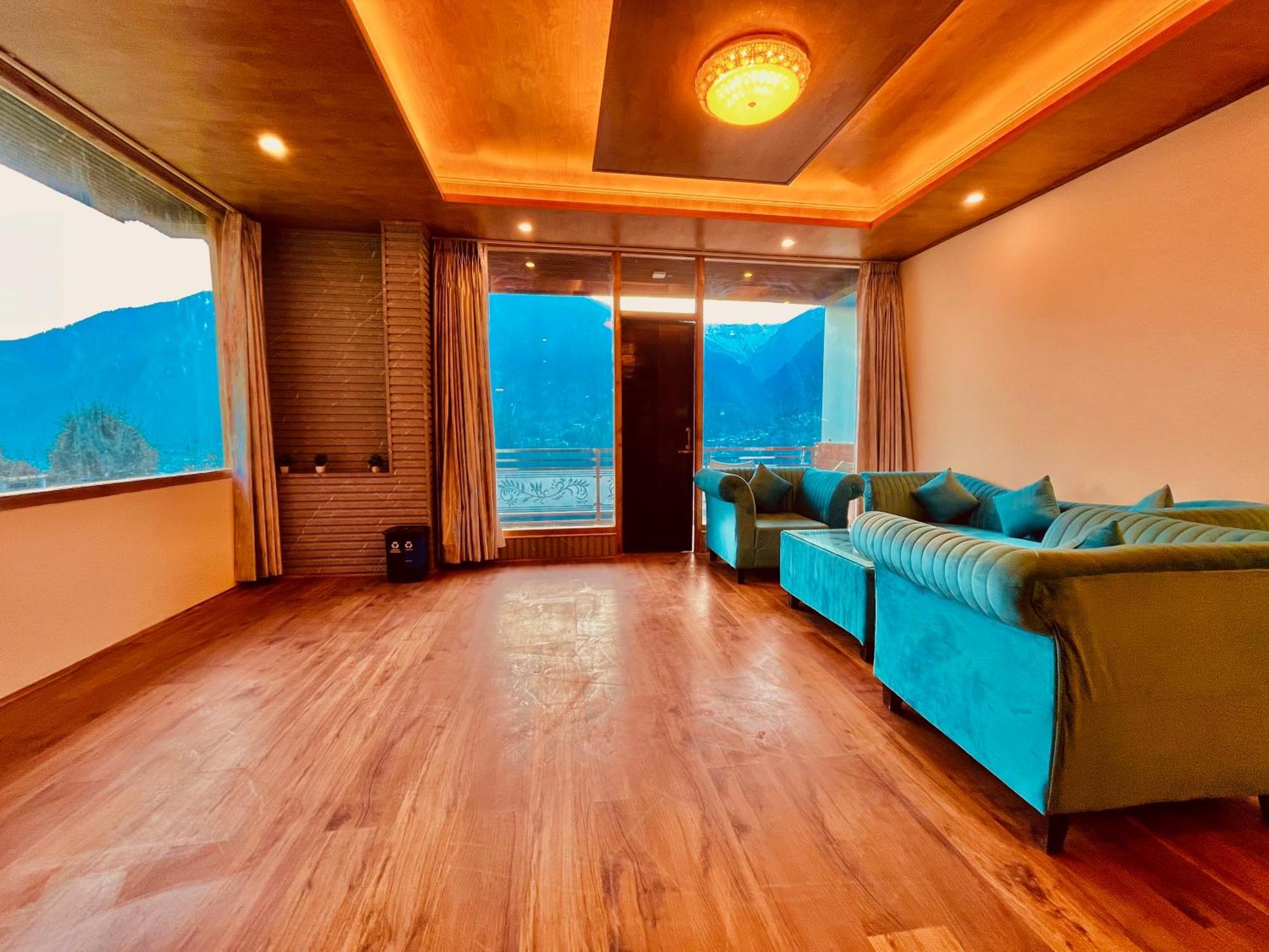 Naina Deventure Resort, Manali - Premium Rooms With Centrally Heated & Scenic View Exterior photo